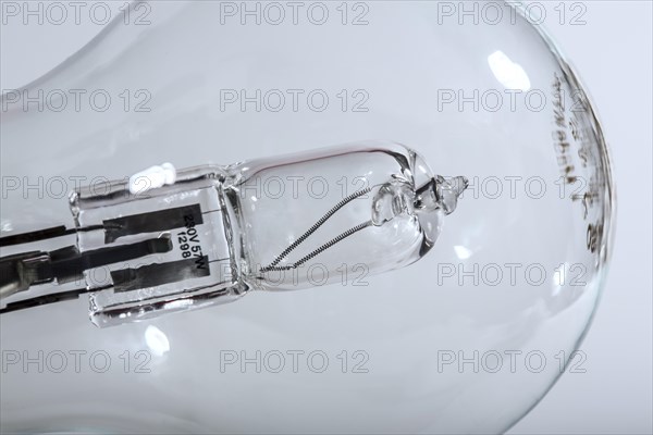 Light bulb