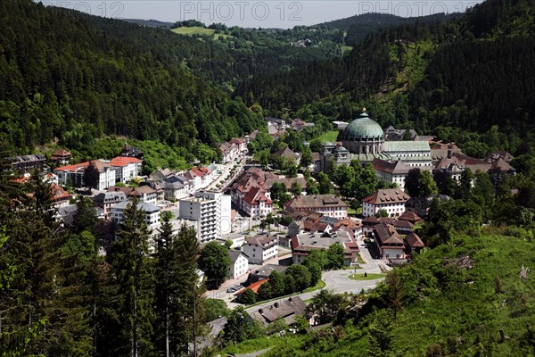 View of the town with the cathedral from the Weissenstein vantage point