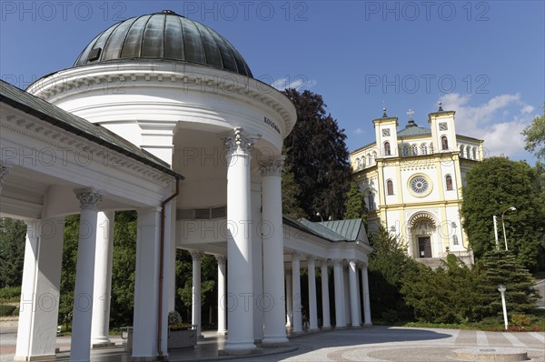 Caroline Spring pavilion and the Dean Church of the Assumption