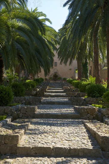 Staircase to the Jardines de Alfabia