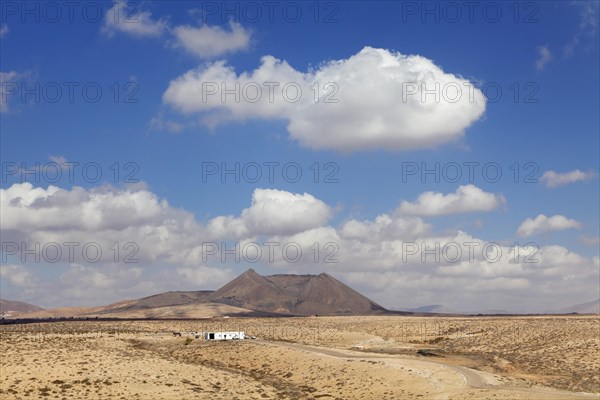 The former volcano Caldera de Gairia