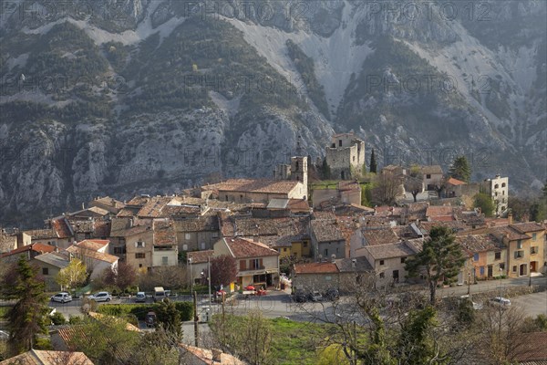 Mountain village of Greolieres