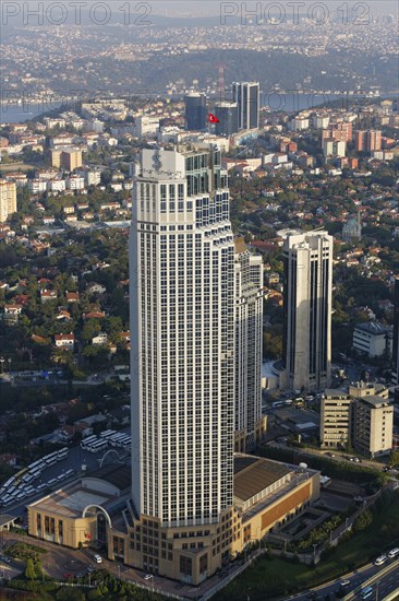 Is Kuleleri Tower and Bosphorus