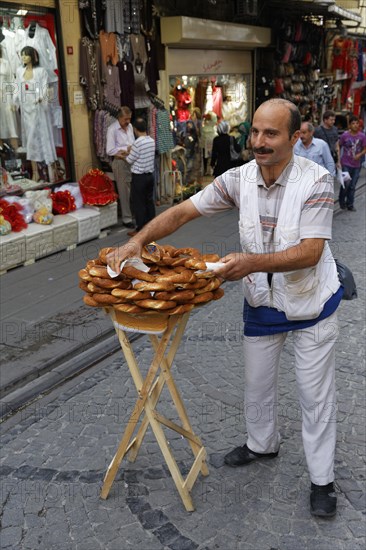 Simit seller