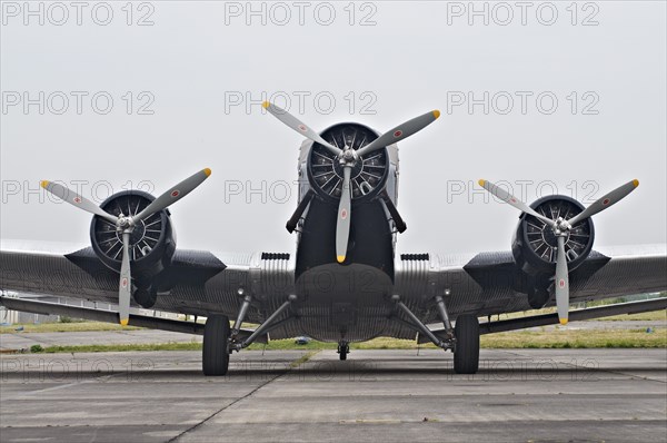 Junkers JU 52