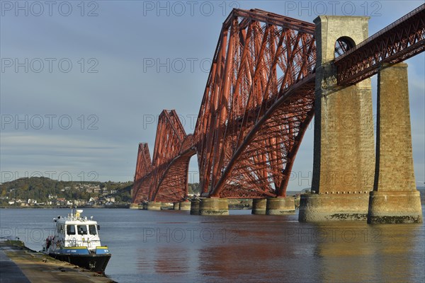 Boat wharf at Forth Bridge