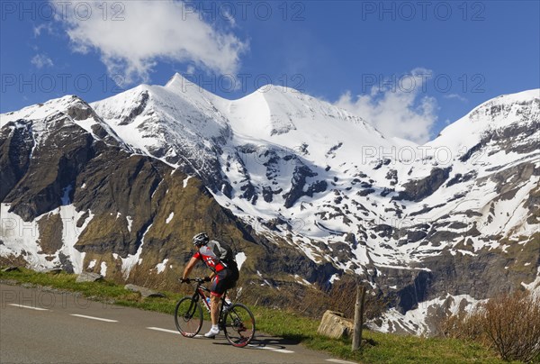 Glockner Group with Sonnenwelleck Mountain and Fuschlkarkopf Mountain