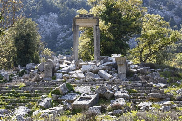 Temple of Artemis and Hadrian's Gate