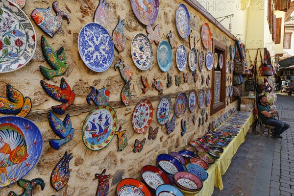 Ceramic plates as souvenirs