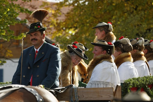 Leonhardiritt procession