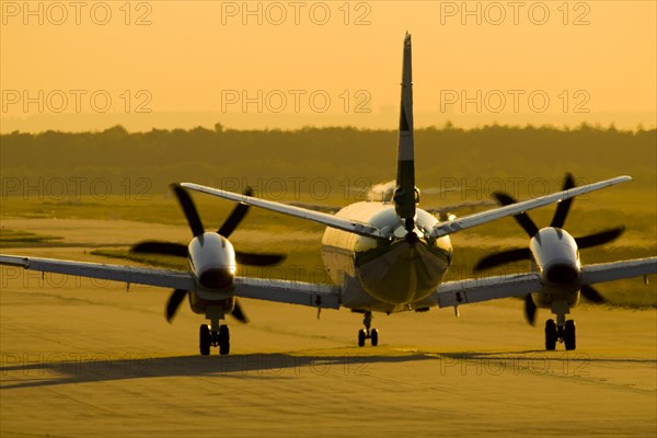 A plane taking off from Rhein-Main-Airport