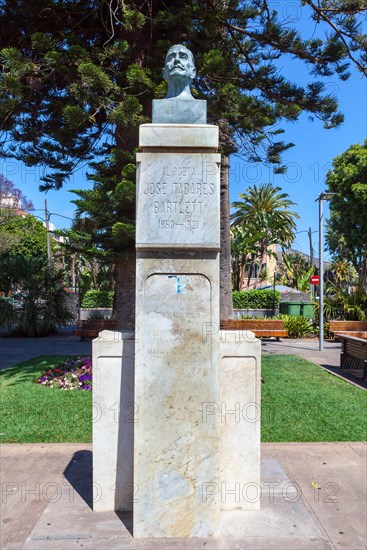 Bust of Jose Tabares Bartlett