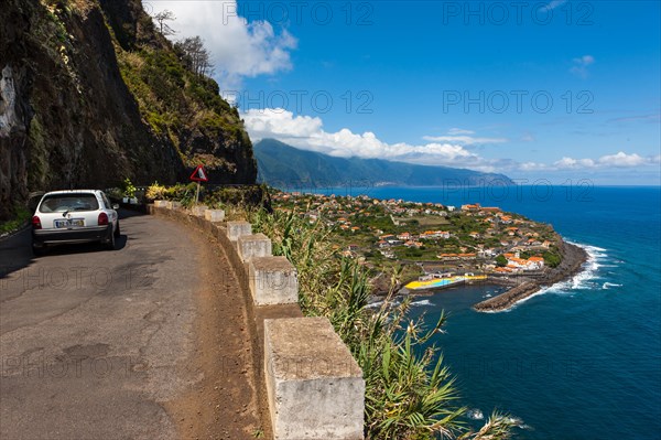 Road along the coastal cliffs