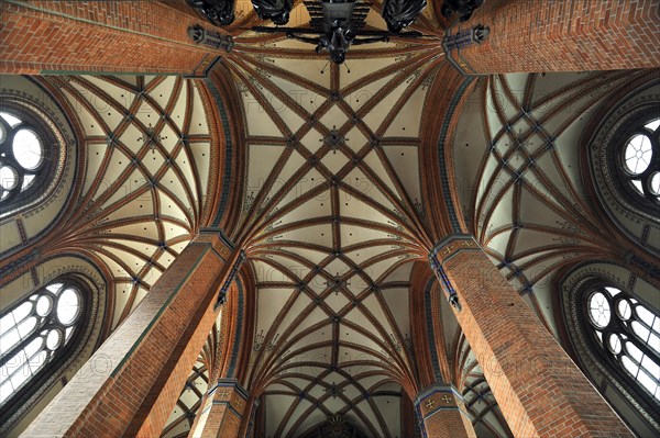 Vaulted ceiling with columns