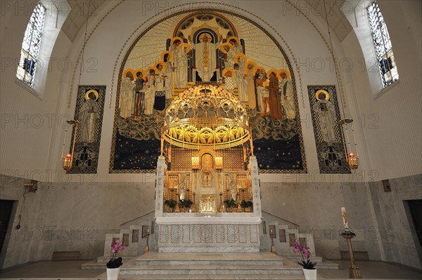 Chancel of the Church of St. Leopold at Steinhof