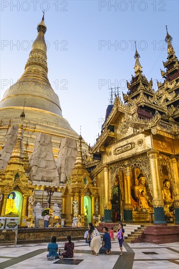 Shwedagon Pagoda