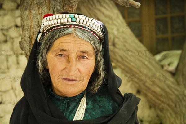 Woman wearing a headdress