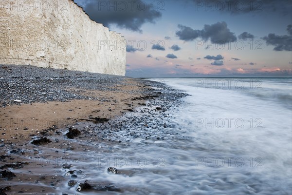 White chalk cliffs