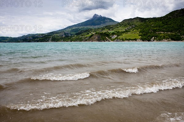 Lac de Serre-Poncon reservoir