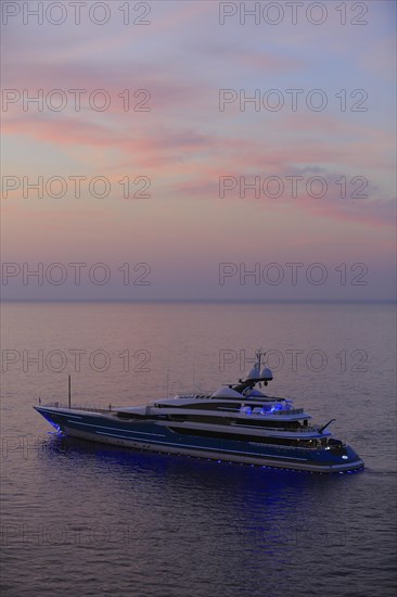 Motor yacht