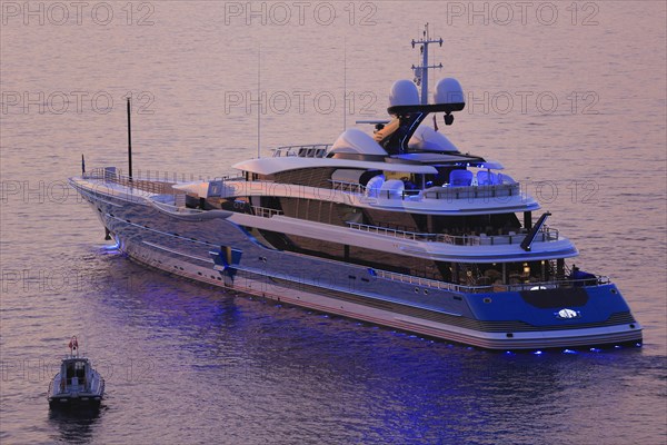 Motor yacht