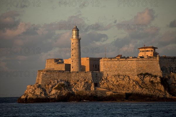 Lighthouse and the fortress of Castillo de los Tres Reyes del Morro