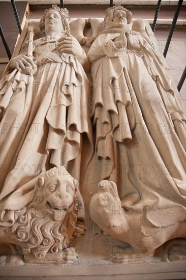 Tombs of King Rupert and Elisabeth of Nuremberg at Heiliggeistkirche