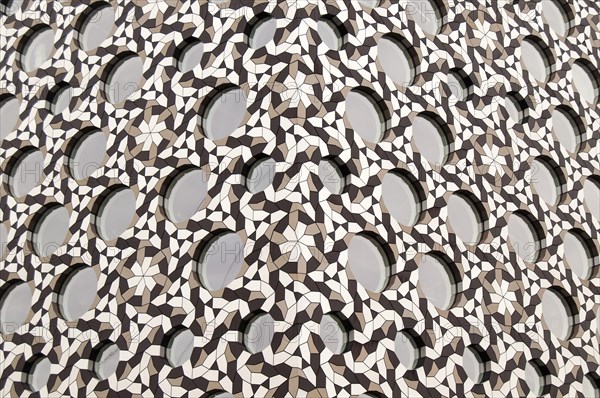 Facade of the Ravensbourne College of Design and Communication