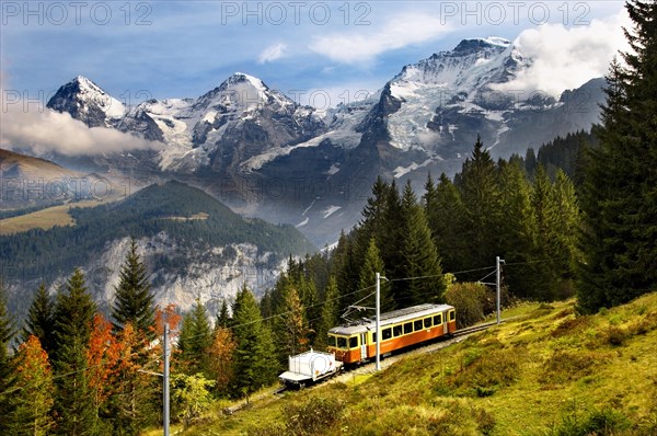 Muerren Train with Eiger