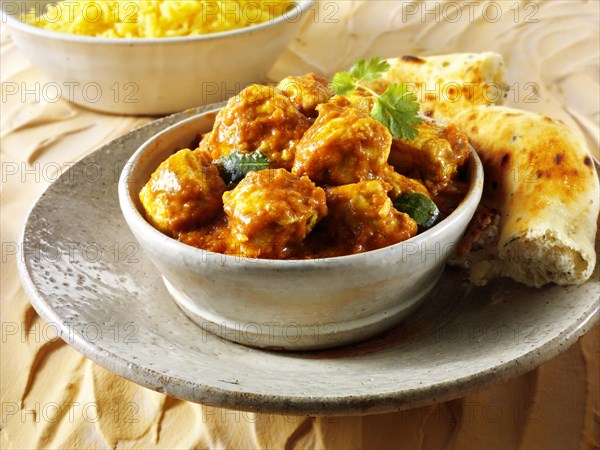 Chicken Madras with Pilau rice and Naan bread