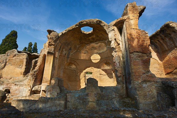 Small Thermal Baths