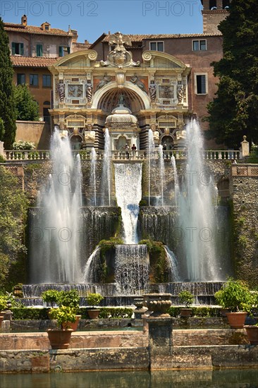 The water jets of the Organ fountain