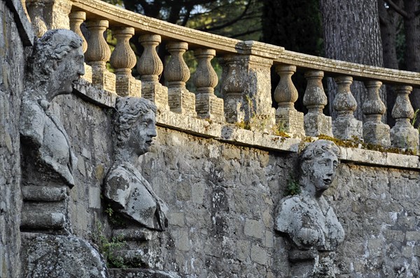 Muse figures on the Pegasus Fountain