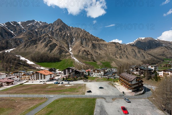 View of the village of Samnaun with Mt Piz Ot