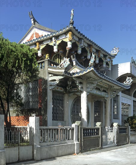 Chinese Cemetery