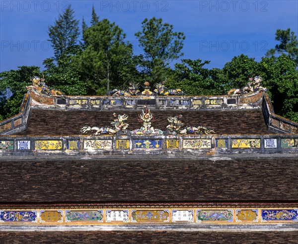 Dong Khanh's Tomb