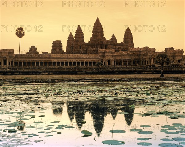 Sunrise at the temple of Angkor Wat