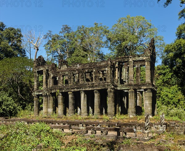 Two-story pavillion