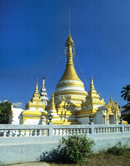 Chedi of Wat Chong Klang Temple