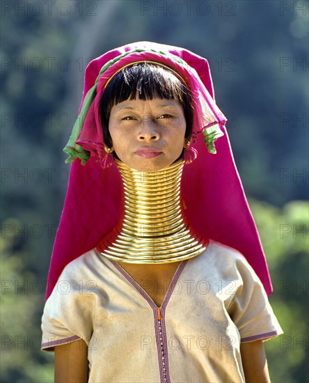 Long-necked woman of the Padaung mountain tribe