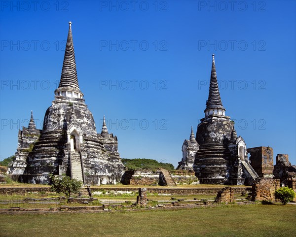 Chedis at Wat Phra Sri Sanphet