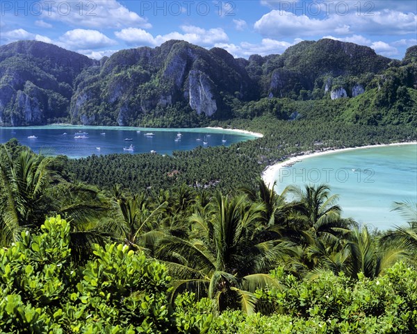 Views of Ton Sai and Lo Dalam Beach