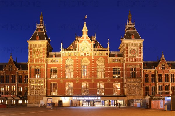 Amsterdam Centraal railway station