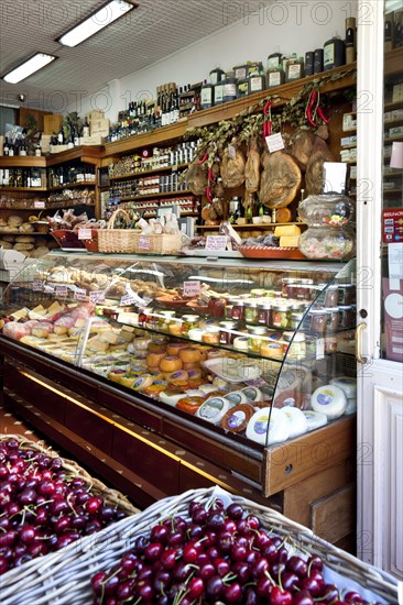 Portuguese grocery store