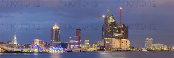 Panorama with Elbe Philharmonic Hall and St. Pauli Landing Bridges