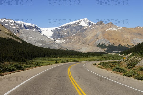 The Icefields Parkway through the Rocky Mountains