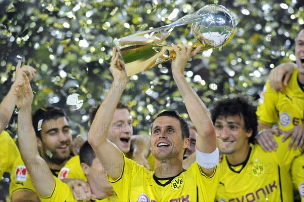 BVB players cheering