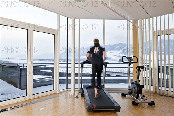 Correct running on a treadmill