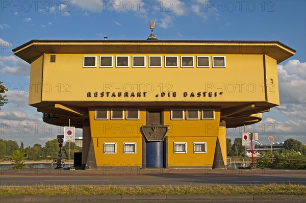 Die Bastei' restaurant at the Konrad-Adenauer-Ufer