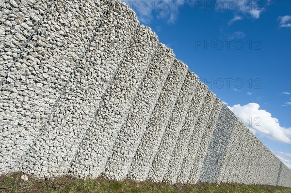 Gabion wall